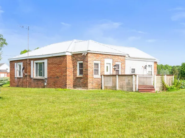 12450 W Jackson St, Yorktown, IN 47396