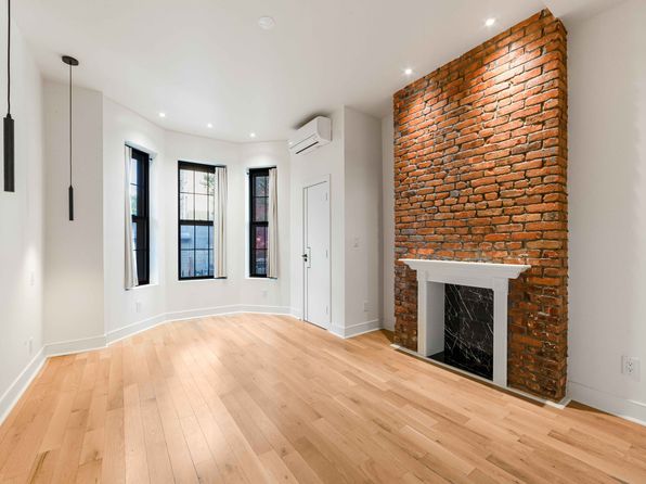 152 N 10th St #1A