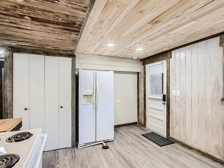 6249 Reed St — Photo 5