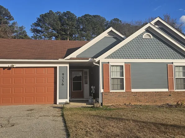 9556 Thomas Downs Ln, Jonesboro, GA 30238