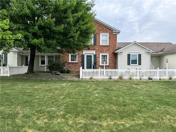 814 Kentwood Dr Unit 3, Youngstown, OH 44512