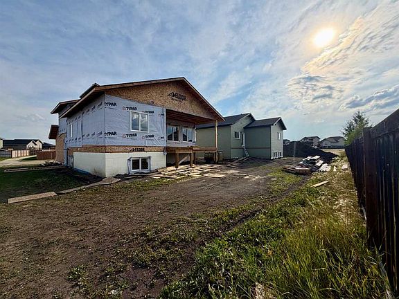 3rd image of 9212 SE 95th Ave
