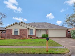332 La Quinta Cir N, Keller, TX 76248