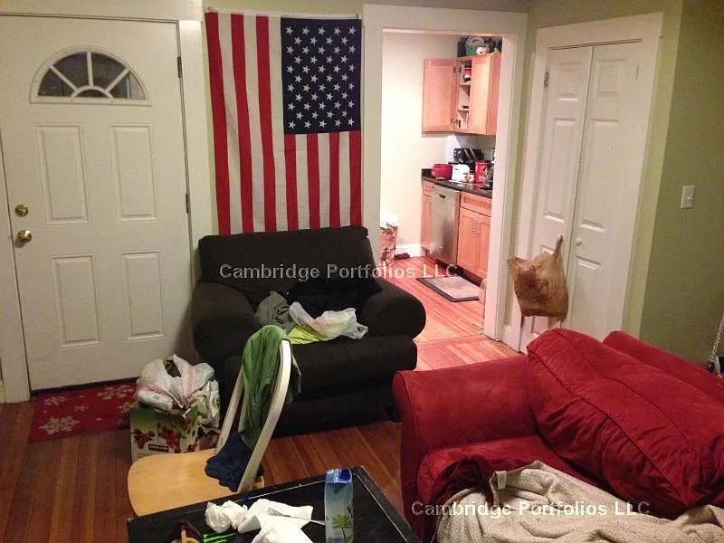 2 bed, $1,800 — Photo 2
