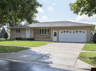 204 1st Ave SW, Winnebago, MN 56098