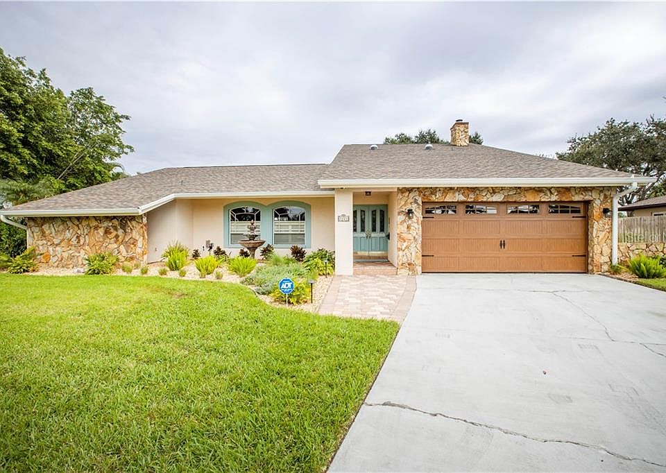 1st image of 7221 16th Ct NE
