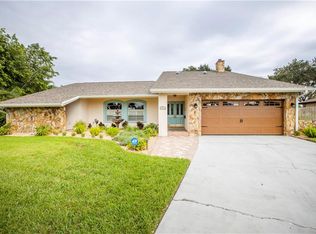 7221 16th Ct NE, Saint Petersburg, FL 33702