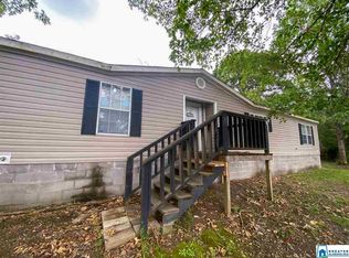 1019 Crestview Dr, Anniston, AL 36206