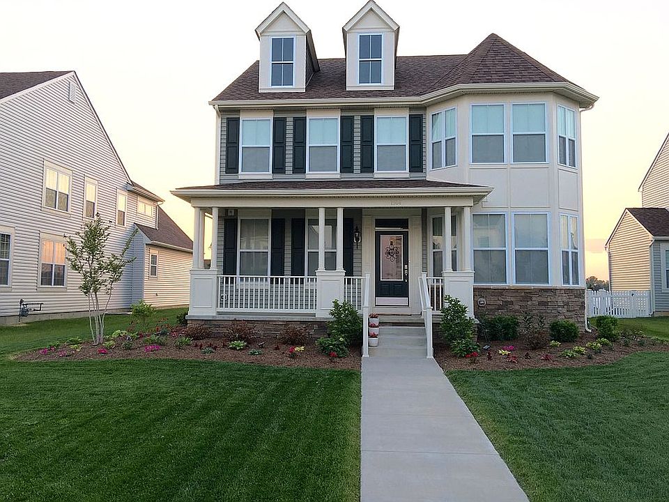 2nd image of 1504 E Matisse Dr