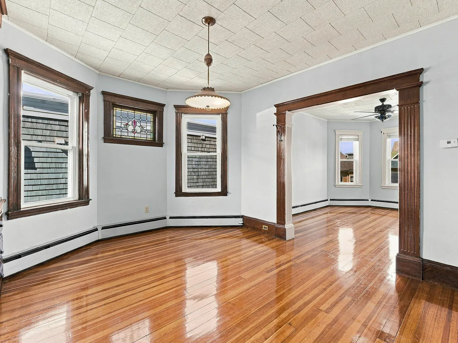 2 bed, 1.0 bath, 1180 sqft, $2,750 — Photo 4