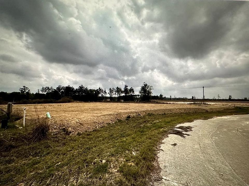 1st image of 304 Road 5817