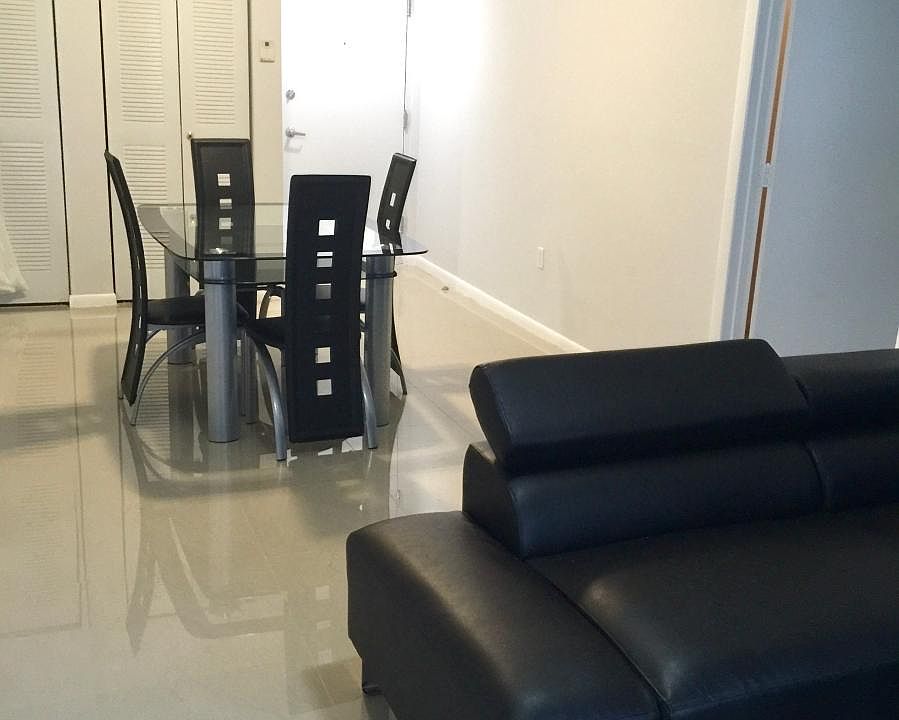 living room to dining room