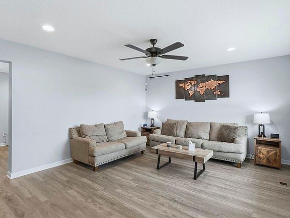 5th image of 9589 Cappelli Way