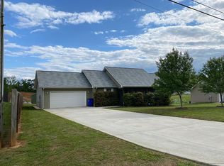 6228 Lanier Rd, Maryville, TN 37801