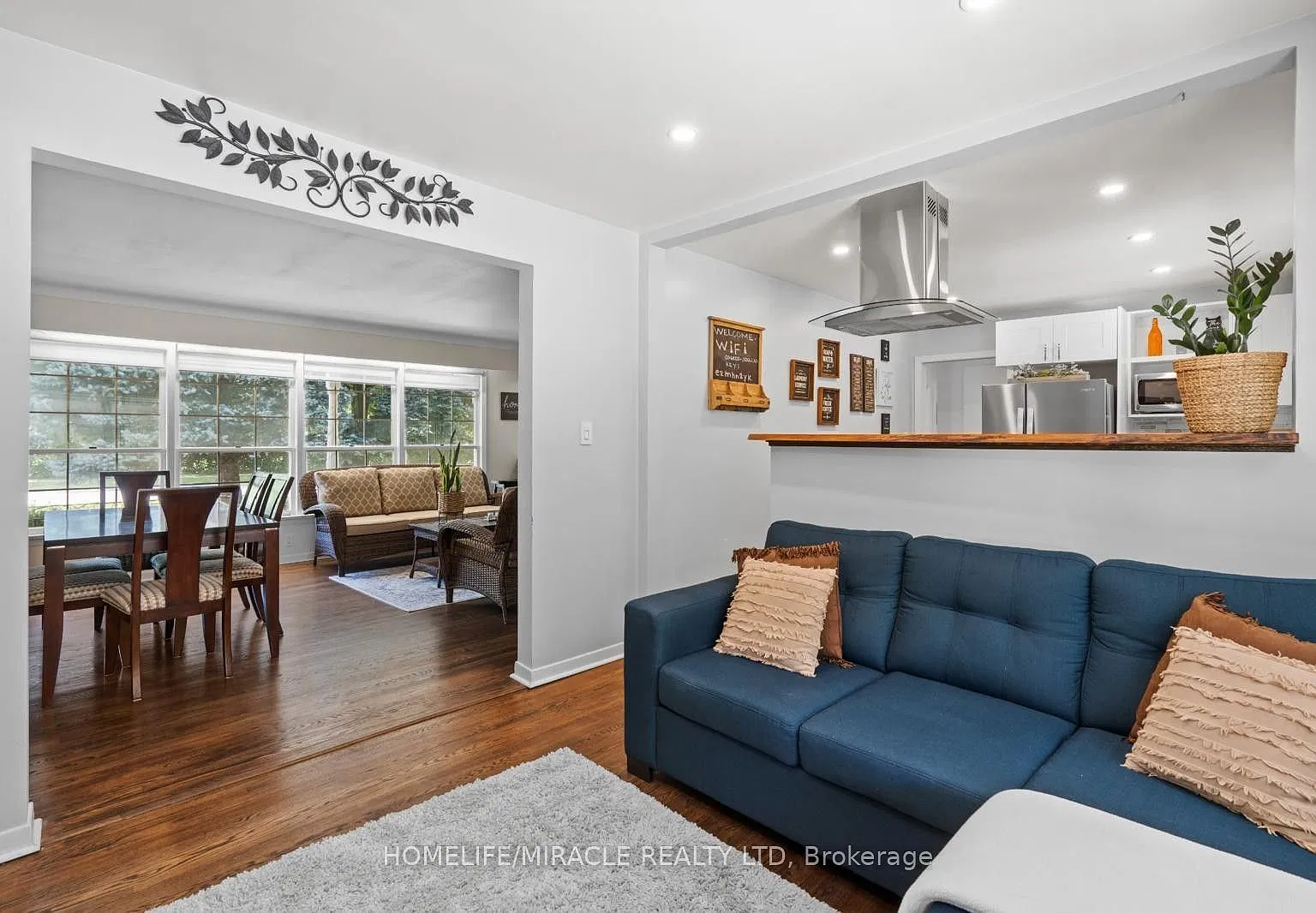 3 bed, $2,500 — Photo 3