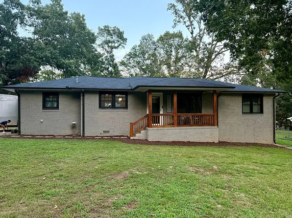 21 Hunt St #34, Travelers Rest, SC 29690