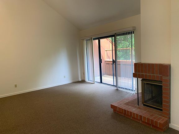 2nd image of 4 Cielo Ln APT 1J