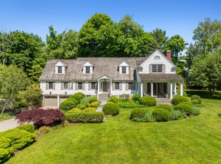 705 Ponus Rdg, New Canaan, CT 06840