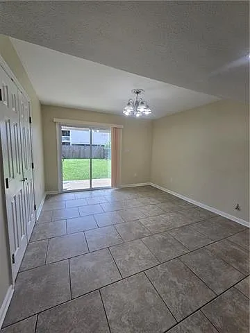 2022 Athania Pkwy — Photo 7