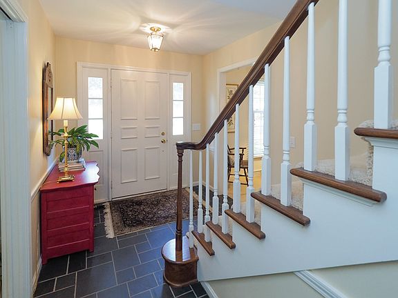 2515 Ridgeview Dr-104-2