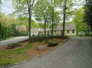 161 Plain Rd, North Kingstown, RI 02852