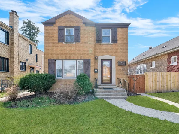 7010 26th Pkwy, Berwyn, IL 60402