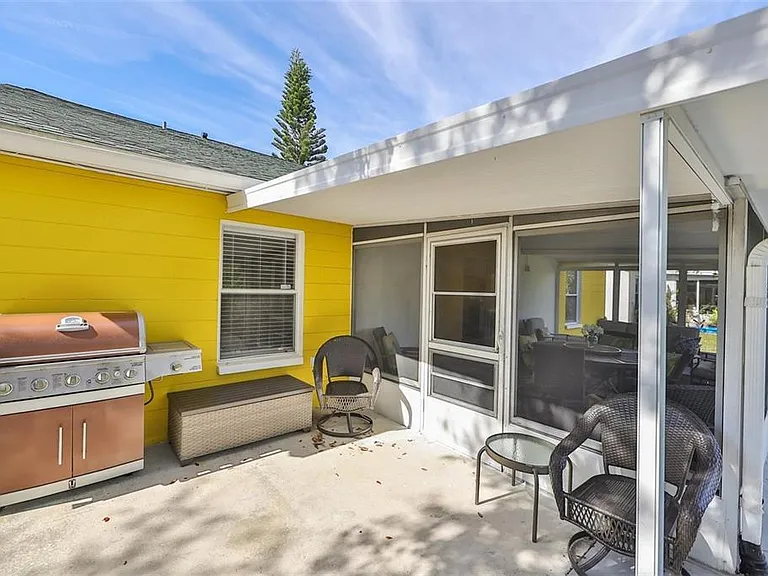 128 Lookout Dr — Photo 31