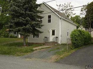 14 Packer Ave, Troy, NY 12180