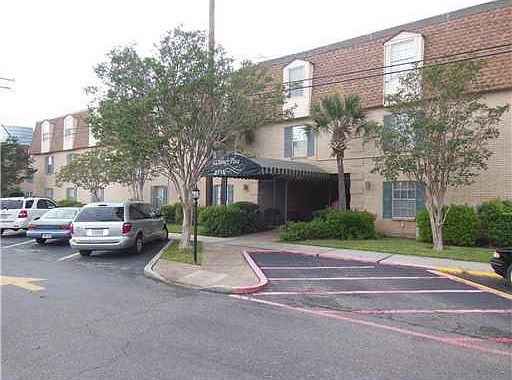 1st image of 2716 Whitney Pl APT 416