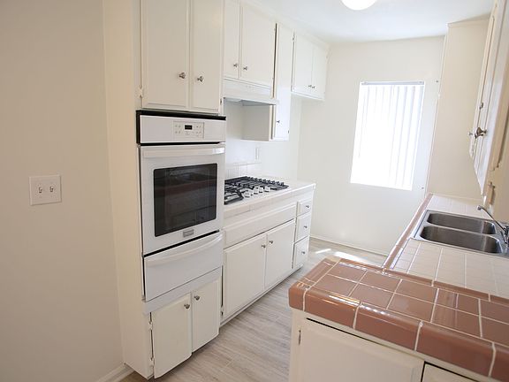 2nd image of 8750 Topanga Canyon Blvd #5