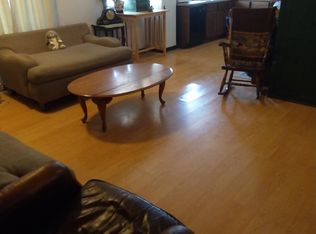 111 W Waukesha Rd #1, Eagle, WI 53119