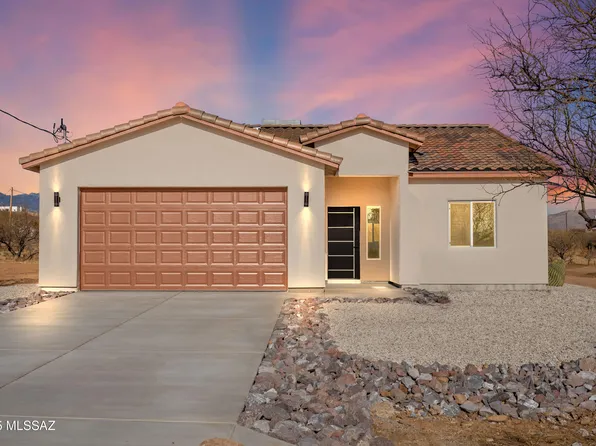1857 Tijuana Ct, Rio Rico, AZ 85648