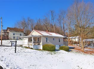 115 Pierce St, Kingwood, WV