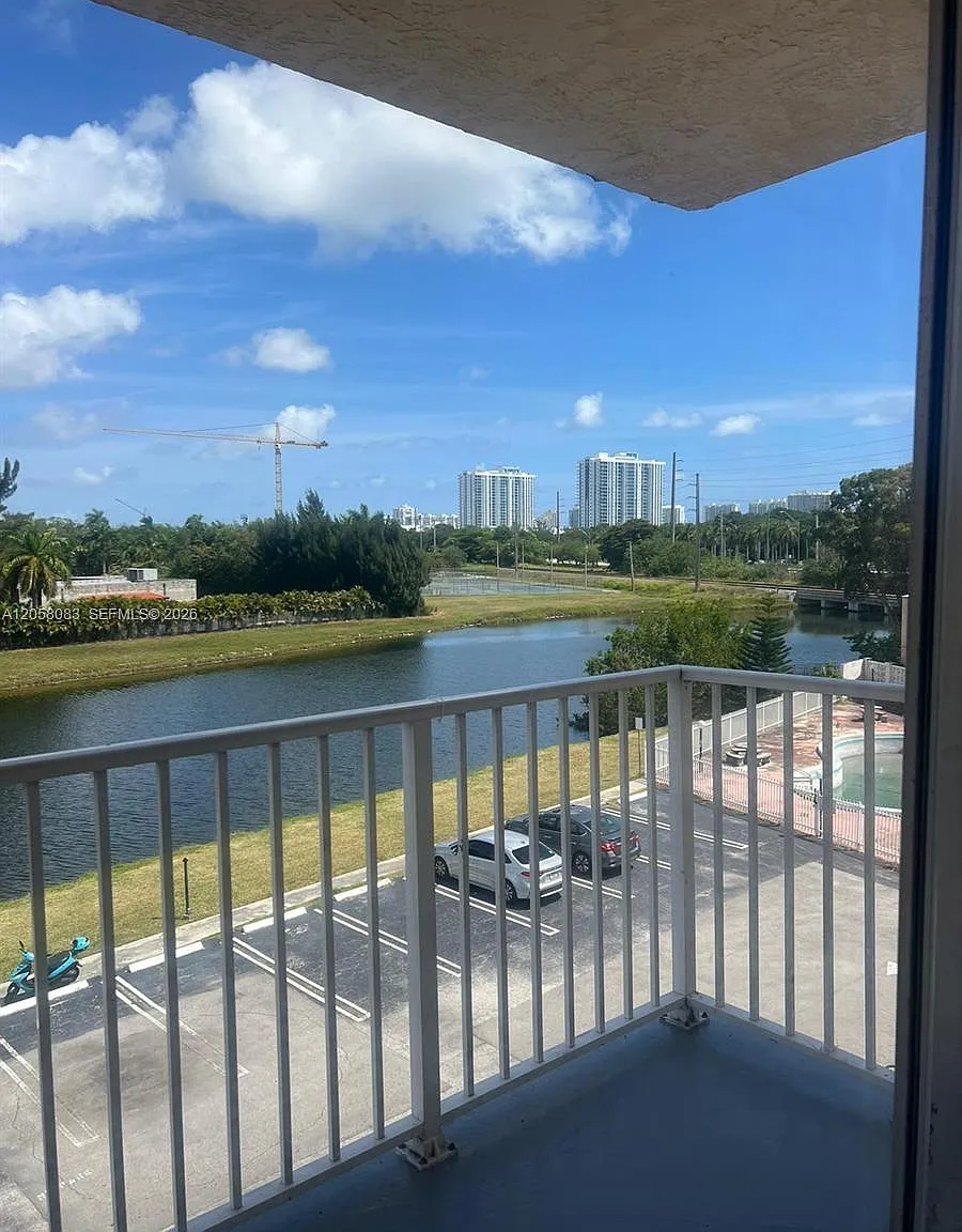 Tall Trees Condo — Photo 3