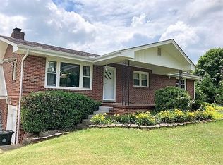 103 Young Rd, Johnson City, TN 37604