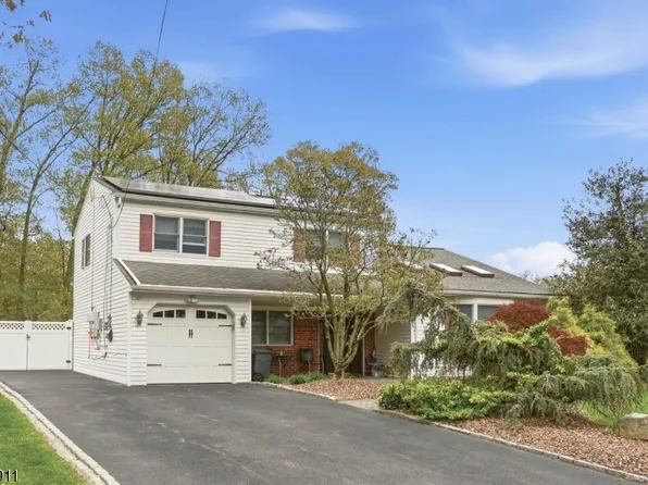 4 Winfield Dr, Parsippany-Troy Hills Twp., NJ 07054