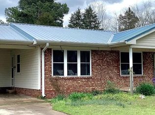 118 E Country Club Rd, Clarksville, AR 72830