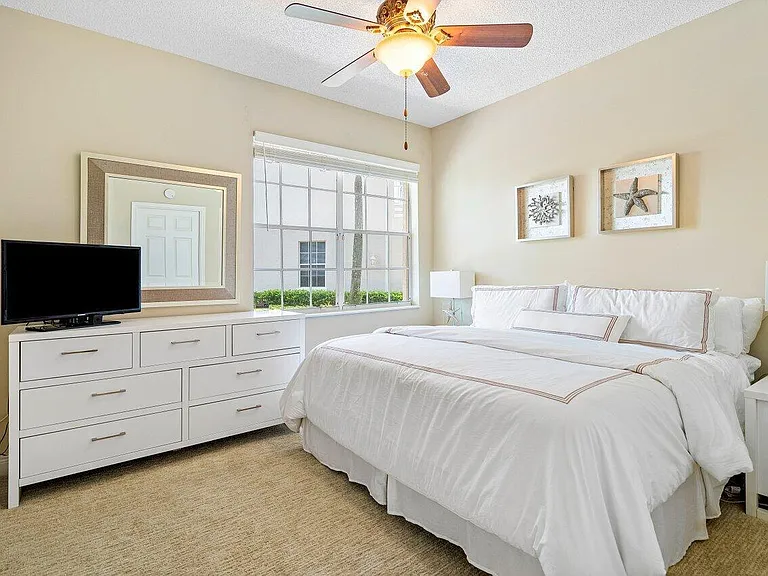 5070 Lake Catalina Dr #C — Photo 17