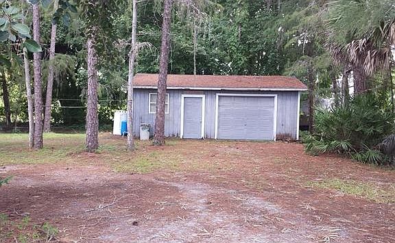 3rd image of 410 Rose Blvd