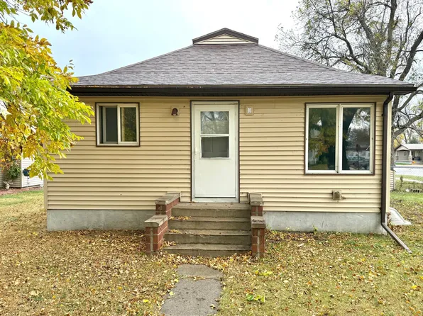 550 South St, Wabasso, MN 56293