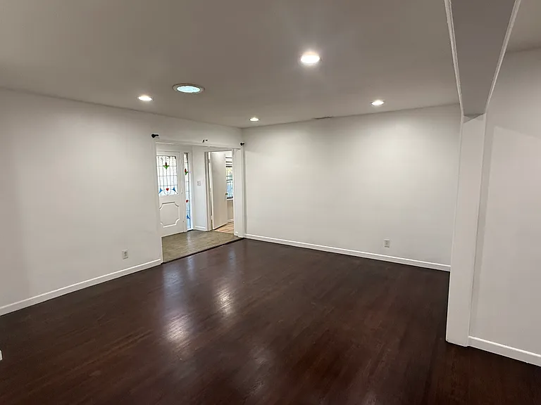 10257 Olive St — Photo 13