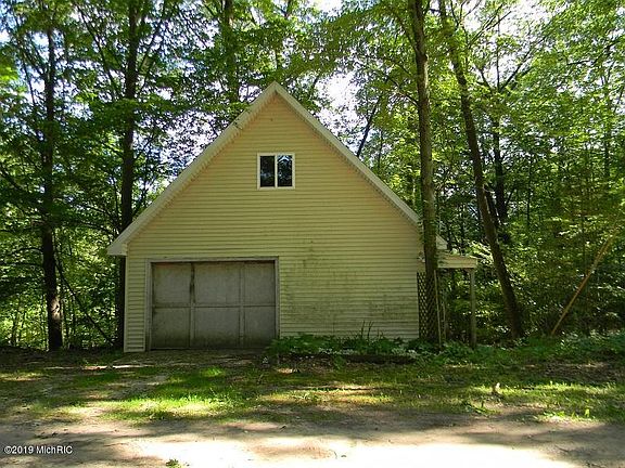 5th image of 6132 Keeney Dr
