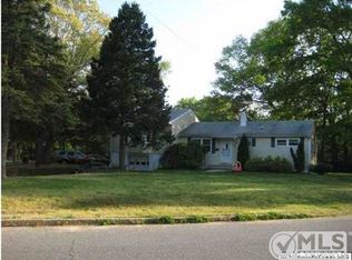 206 Ronald Rd, Lakewood, NJ 08701