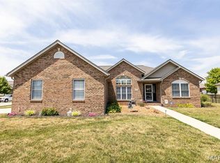 9631 Winchester St, Mascoutah, IL 62258