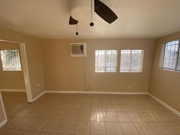 5th image of 636 S Bonnie Beach Pl #0