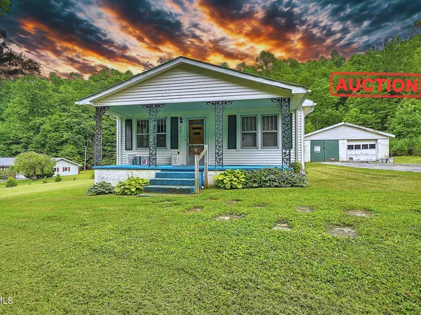 325 Cove Creek Rd, Roan Mountain, TN 37687