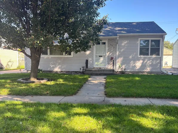 1008 N Webster Ave, Hastings, NE 68901