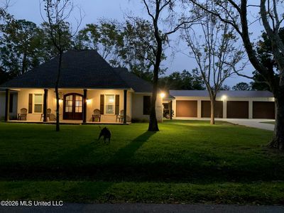 8809 Stonewall St, Ocean Springs, MS, 39564