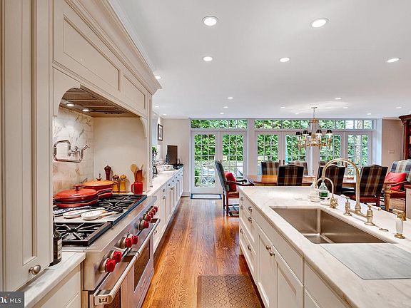 5th image of 404 Wynmere Rd