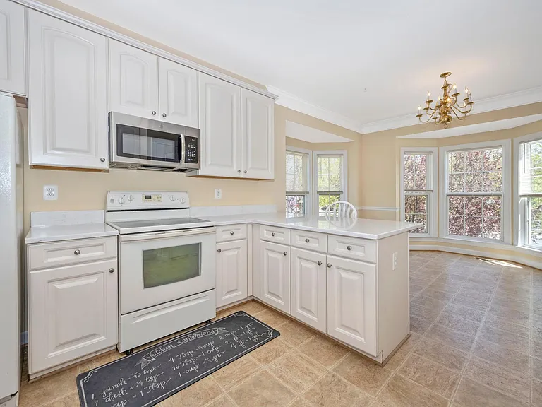 14036 Castle Ridge Way — Photo 51